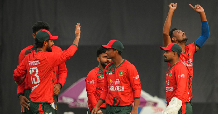 আইসিসি টি-টোয়েন্টি র‍্যাঙ্কিংয়ে এগিয়েছে বাংলাদেশ, শ্রীলঙ্কাকে পেছনে ফেলে